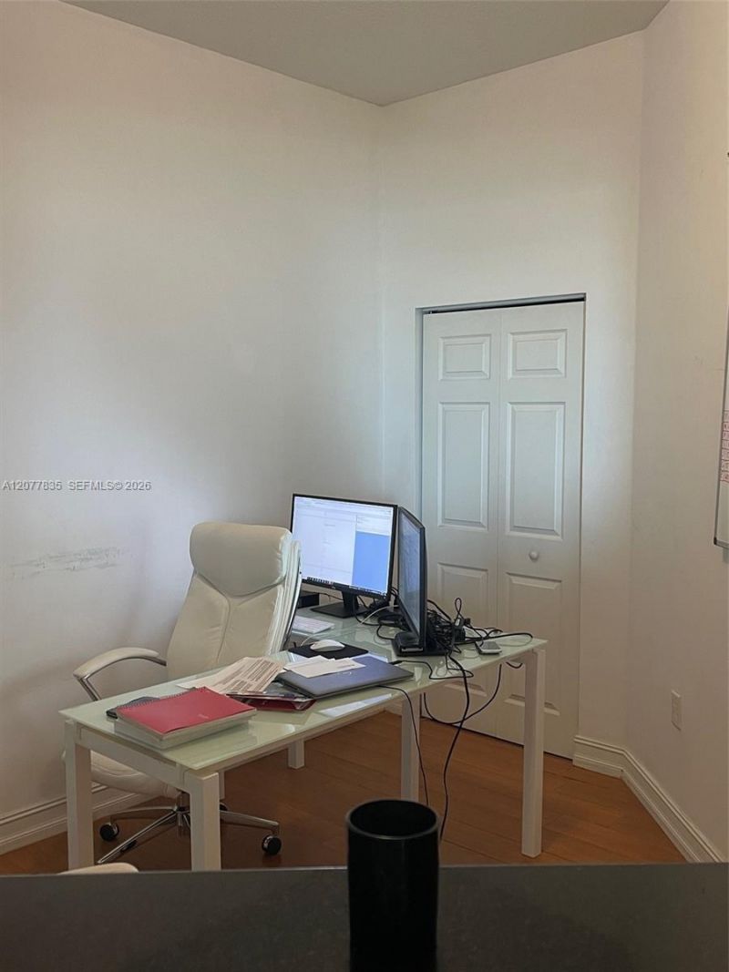 140 S Dixie Hwy, Unit 1016, Hollywood, FL 33020 Photo