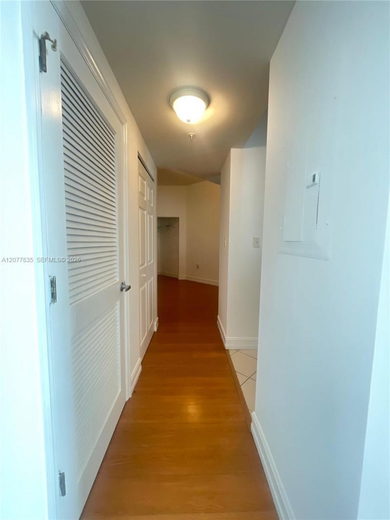 140 S Dixie Hwy, Unit 1016, Hollywood, FL 33020 Photo