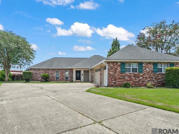 13770 S Fairview Ave, Baton Rouge, LA 70816