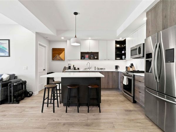 950 Whirlaway Cres , Unit #204, Langford, BC V9B 6W6