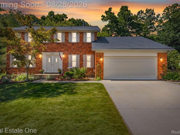 2222 Carpathian Drive, West Bloomfield Township, Mi 48324