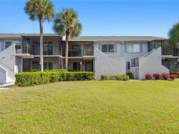 4027 Northlight DR , Unit 4, OTHER, FL 34112