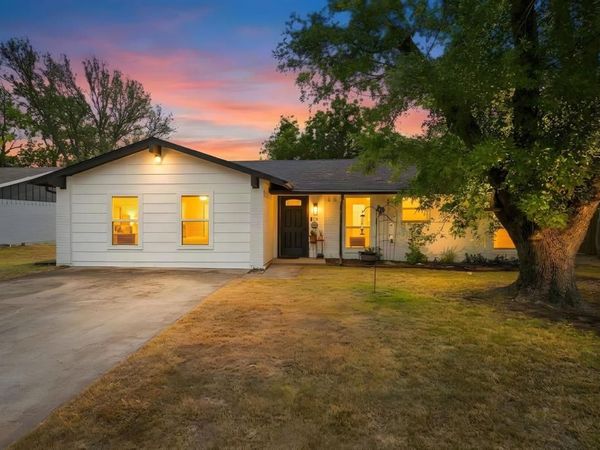 310 Bellaire Drive, Denton, TX 76209
