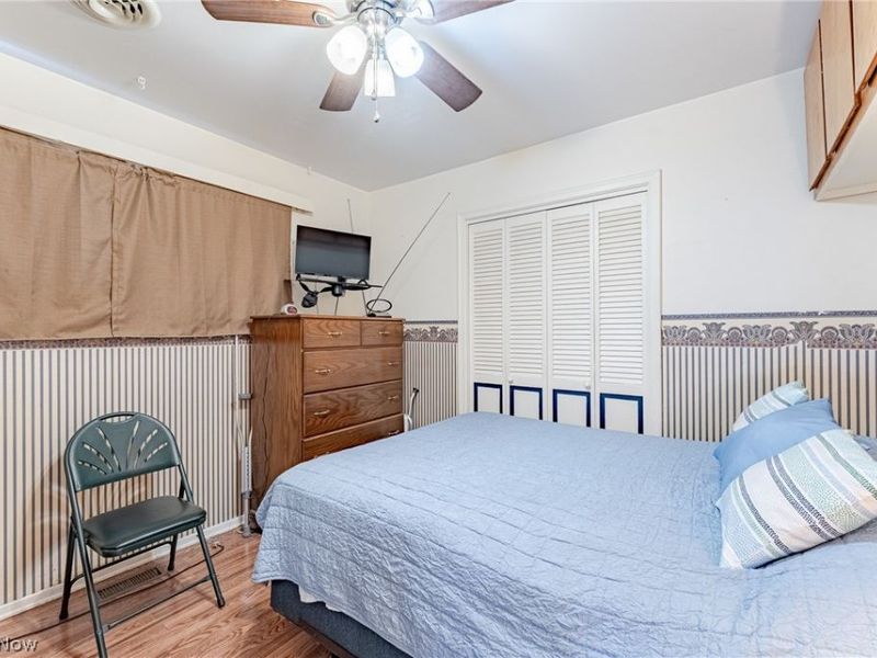 16225 Clearview Avenue, Cleveland, OH 44128 Photo 14