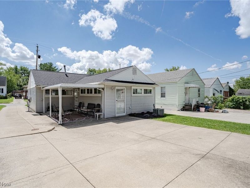 16225 Clearview Avenue, Cleveland, OH 44128 Photo 18