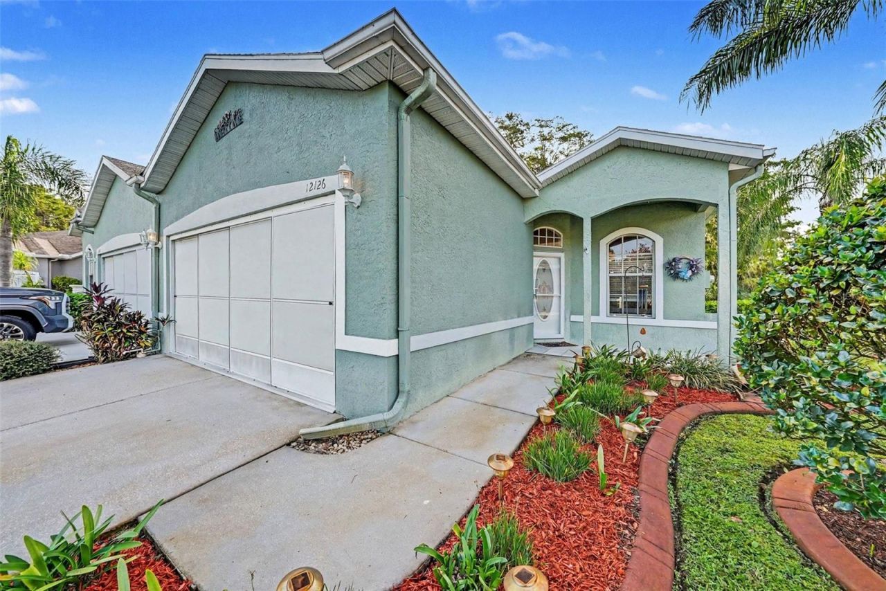 12126 Tournament View Ave, New Port Richey, FL 34654 Photo