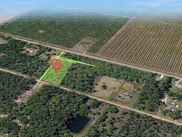 10515 HENNESSEY AVENUE, HASTINGS, FL 32145