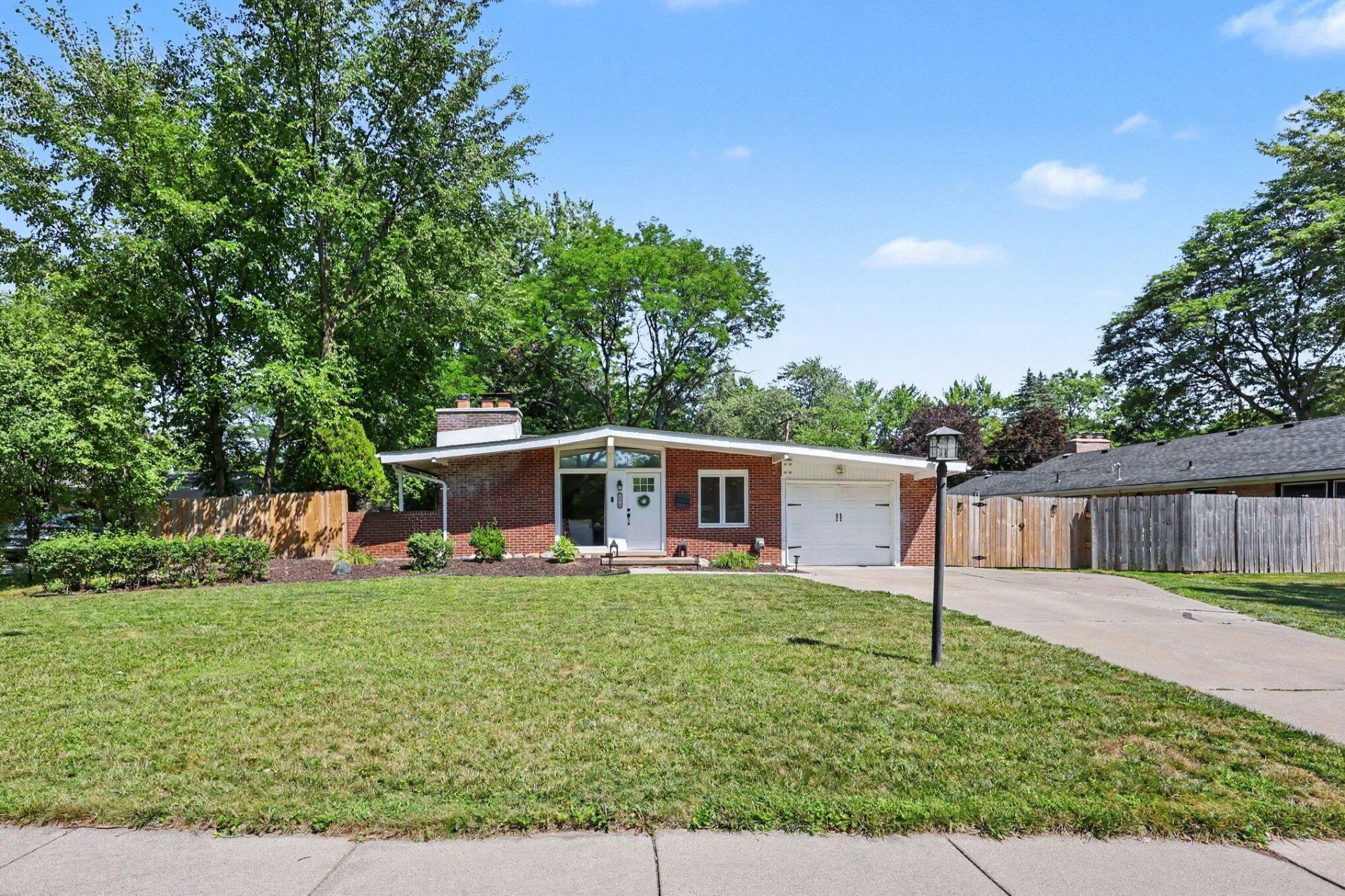 29928 Rock Creek Drive, Southfield, MI 48076 Main Photo