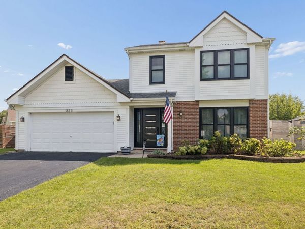 556 Foxford Road, Bartlett, IL 60103