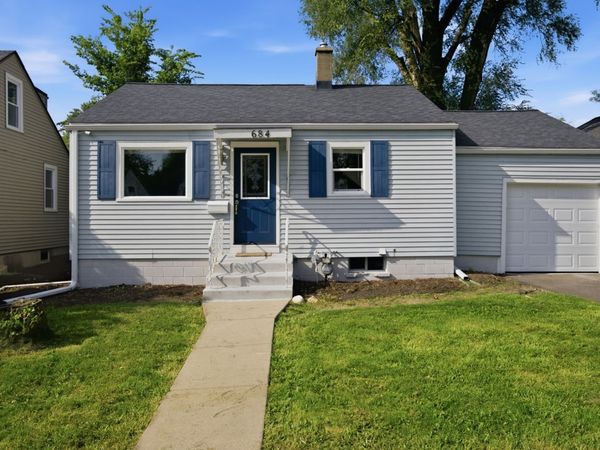 684 Cooper Avenue , Elgin, IL 60120