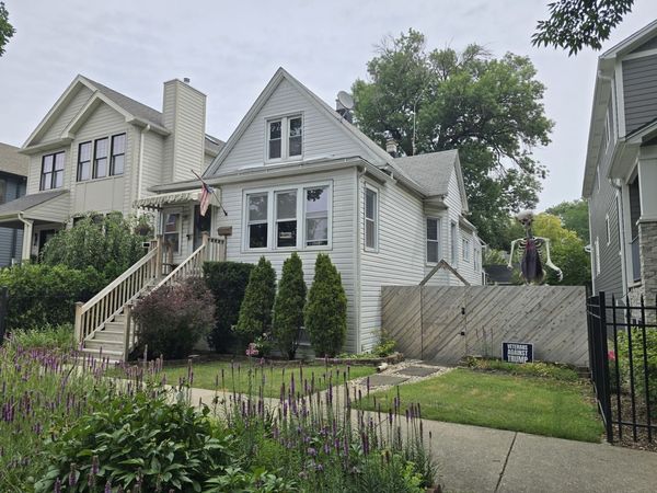 4043 N ALBANY Avenue , Chicago, IL 60618