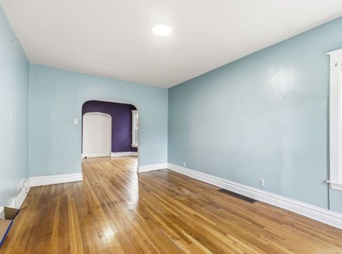 Main Photo