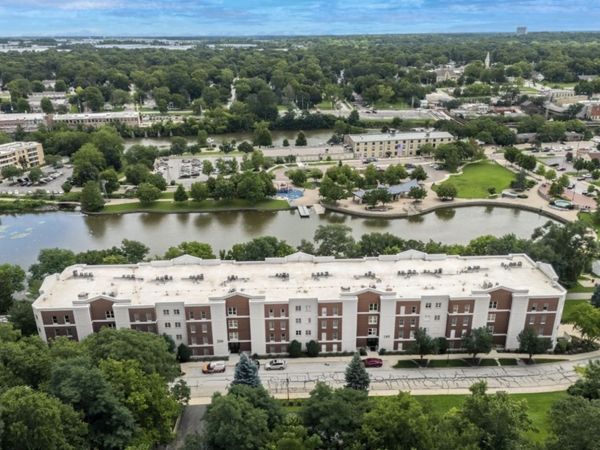 218 N Water Street , Unit 203, Batavia, IL 60510