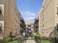 4014 N Albany Avenue, Chicago, IL 60618 primary photo