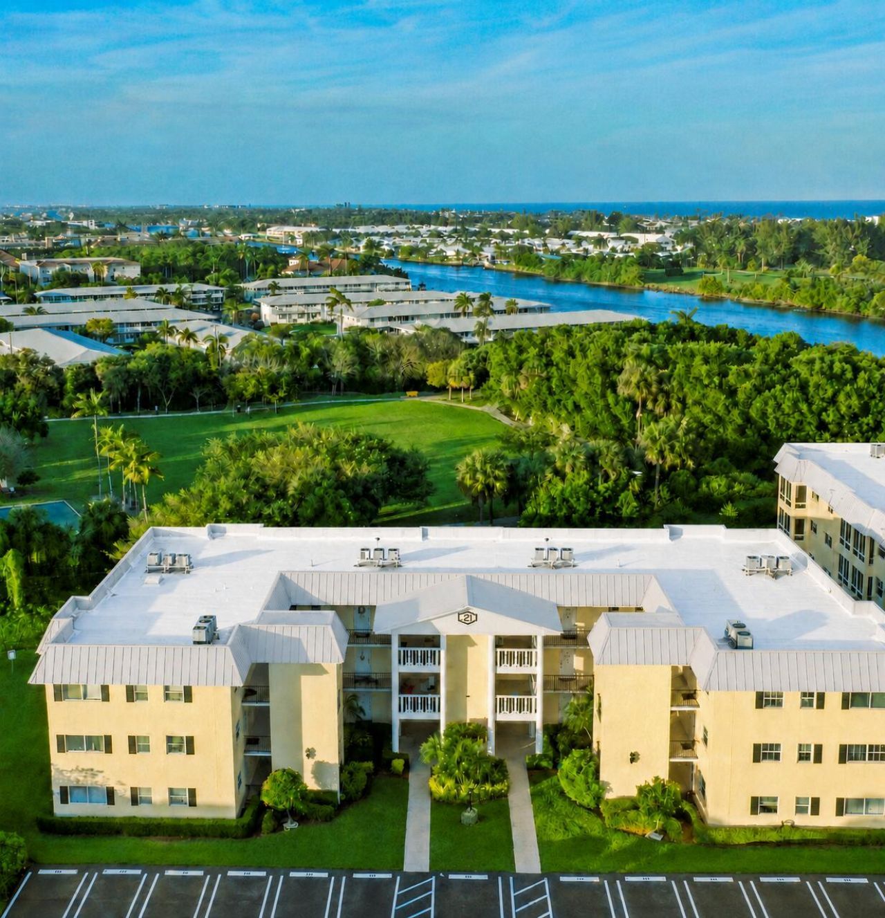 21 Colonial Club Drive, Unit 303, Boynton Beach, FL 33435 Photo
