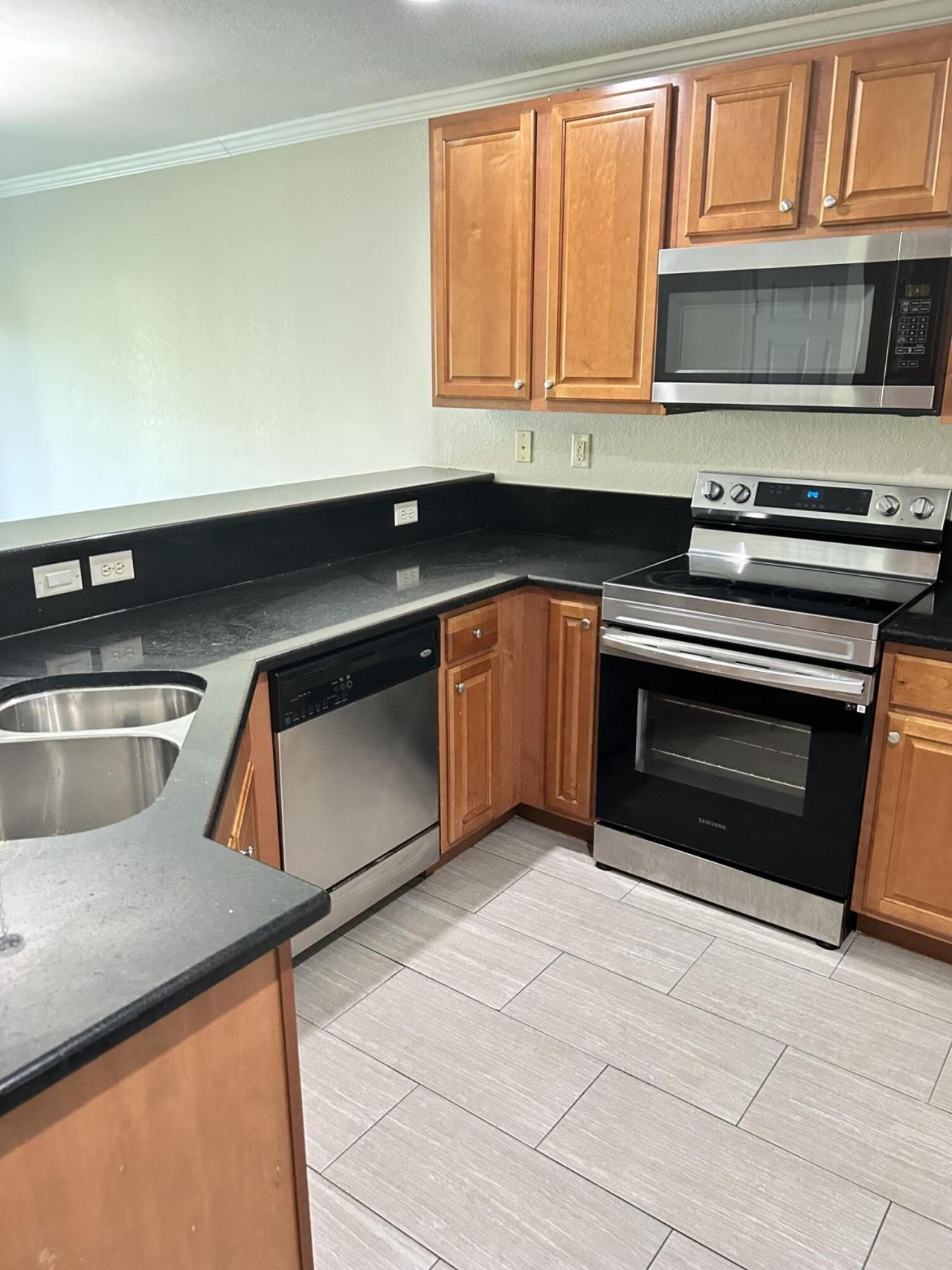 9115 Chambers Street, Tamarac, FL 33321 Photo
