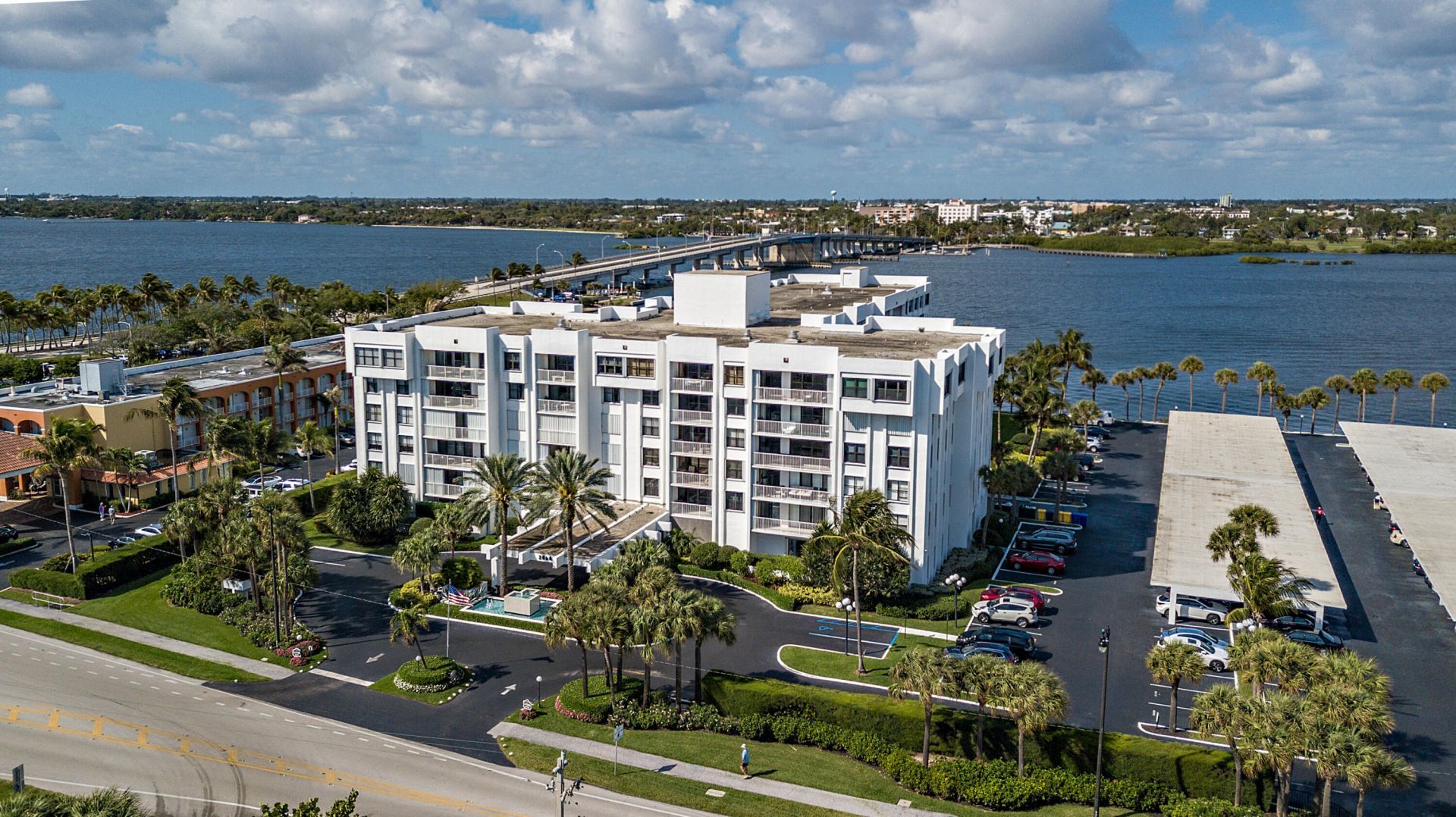 2860 S Ocean Boulevard, Unit 106, Palm Beach, FL 33480 Photo