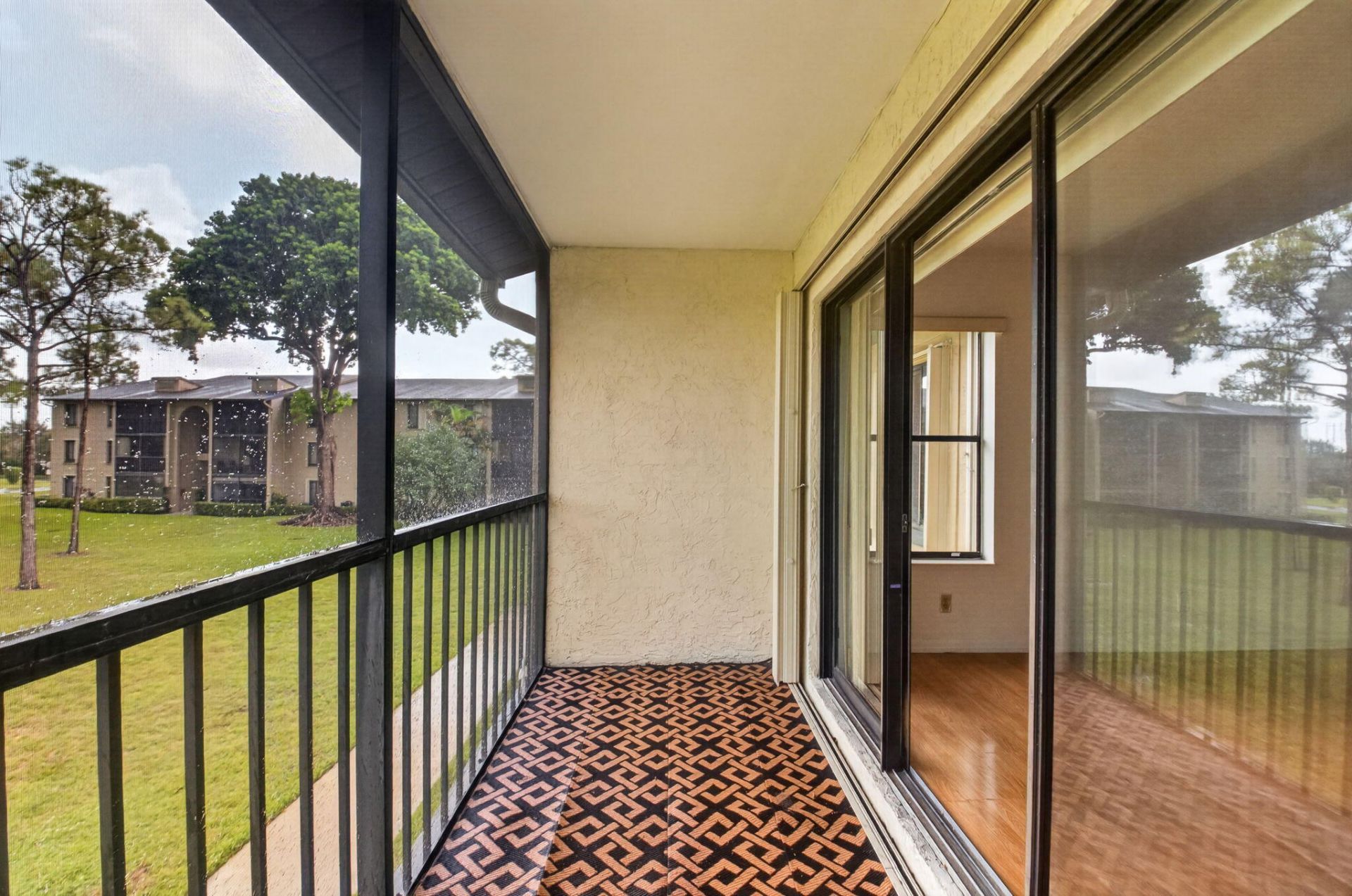 720 Sunny Pine Way, Unit G2, Greenacres, FL 33415 Photo