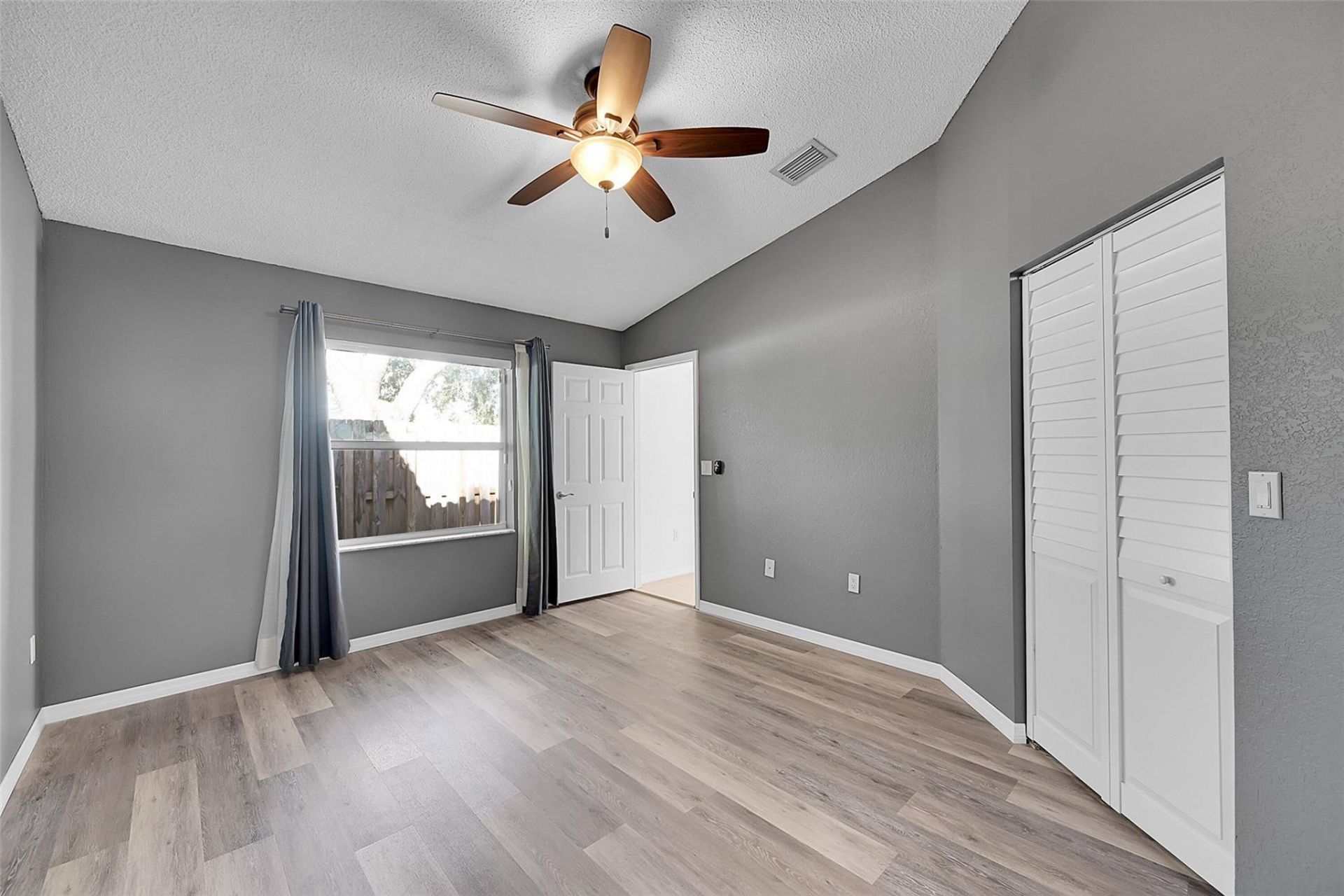 5361 NW 90th Avenue, Sunrise, FL 33351 Photo