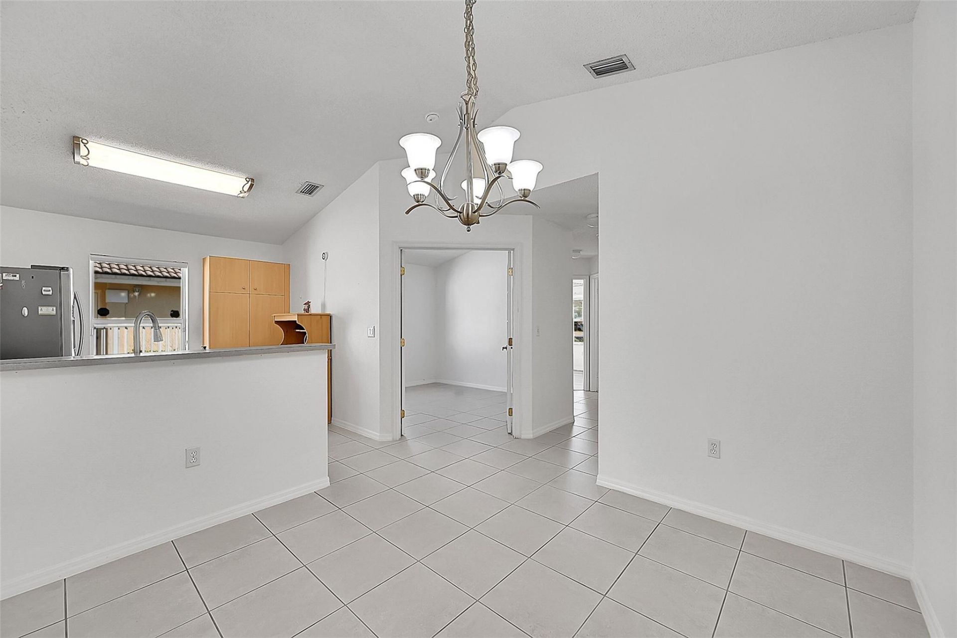 5361 NW 90th Avenue, Sunrise, FL 33351 Photo