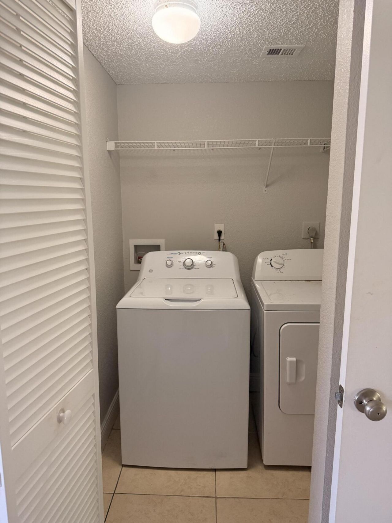 1440 Lake Crystal Drive, Unit H, West Palm Beach, FL 33411 Photo