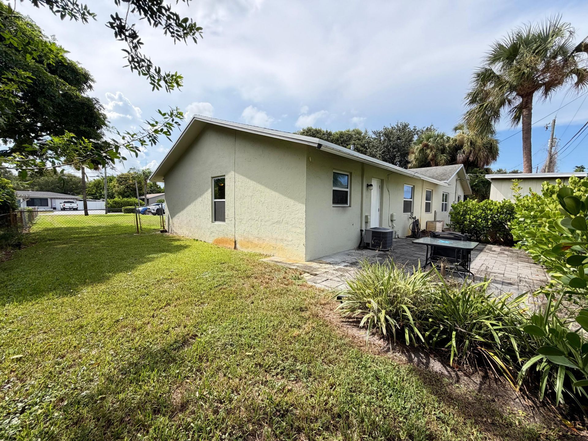 8748 Sunset Drive, Palm Beach Gardens, FL 33410 Photo