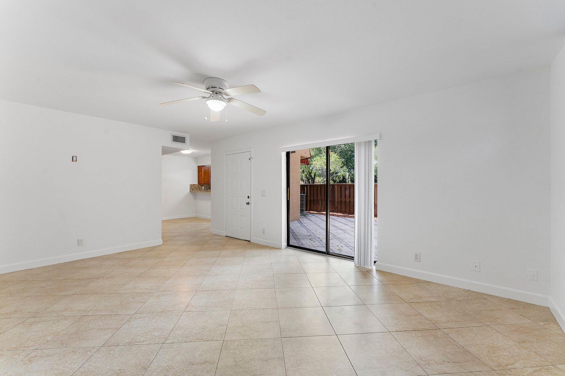 8195 Severn Drive, Unit A, Boca Raton, FL 33433 Photo