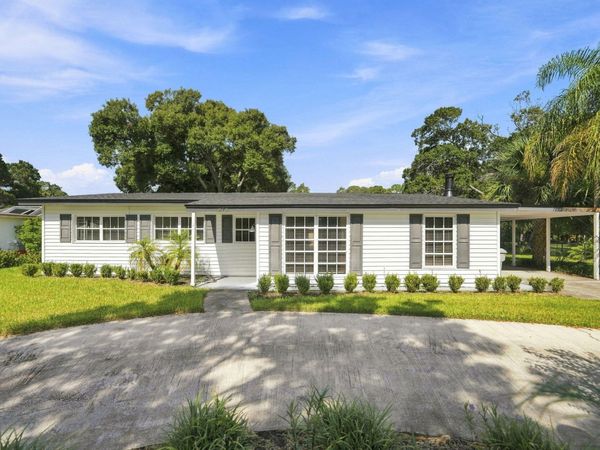 875 28TH Avenue, Vero Beach, FL 32960