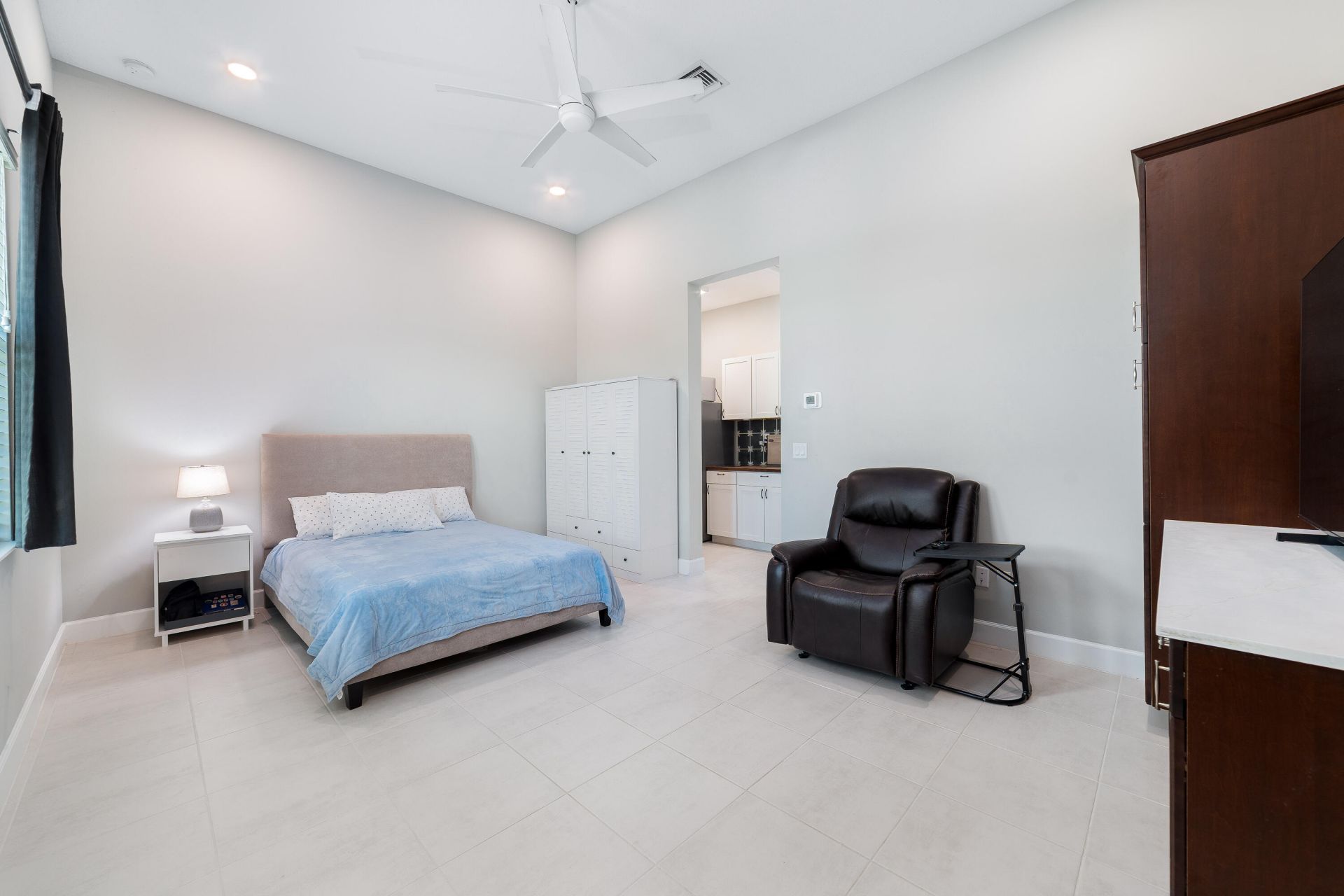 4560 Estates Circle, The Acreage, FL 33470 Photo