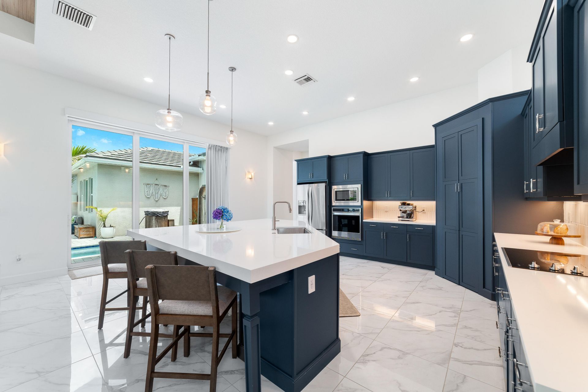 4560 Estates Circle, The Acreage, FL 33470 Photo