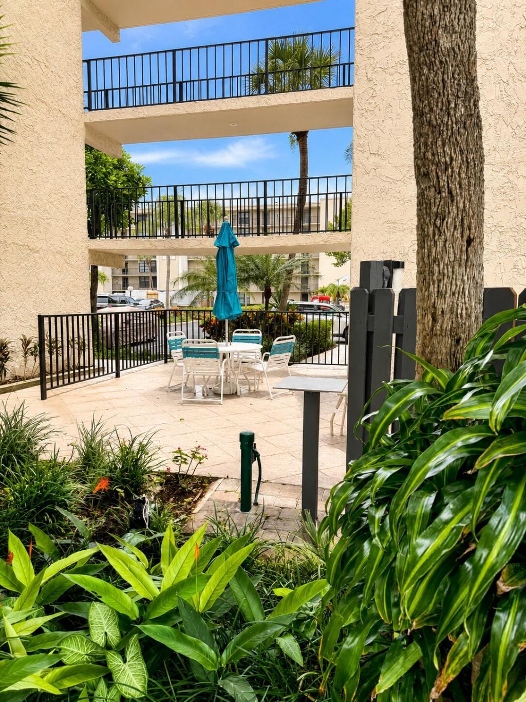 7 Royal Palm Way, Unit 505, Boca Raton, FL 33432 Photo