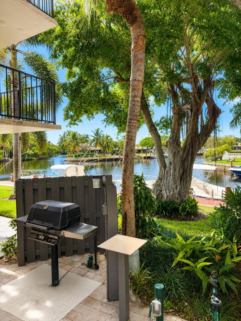 7 Royal Palm Way, Unit 505, Boca Raton, FL 33432 Photo