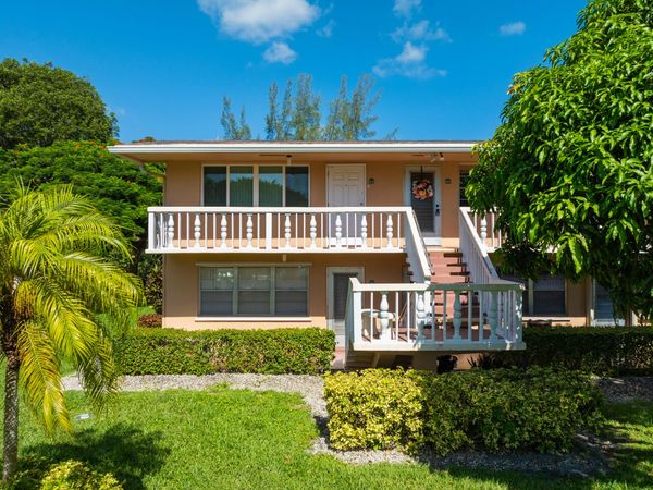 65 Camden C, West Palm Beach, FL 33417