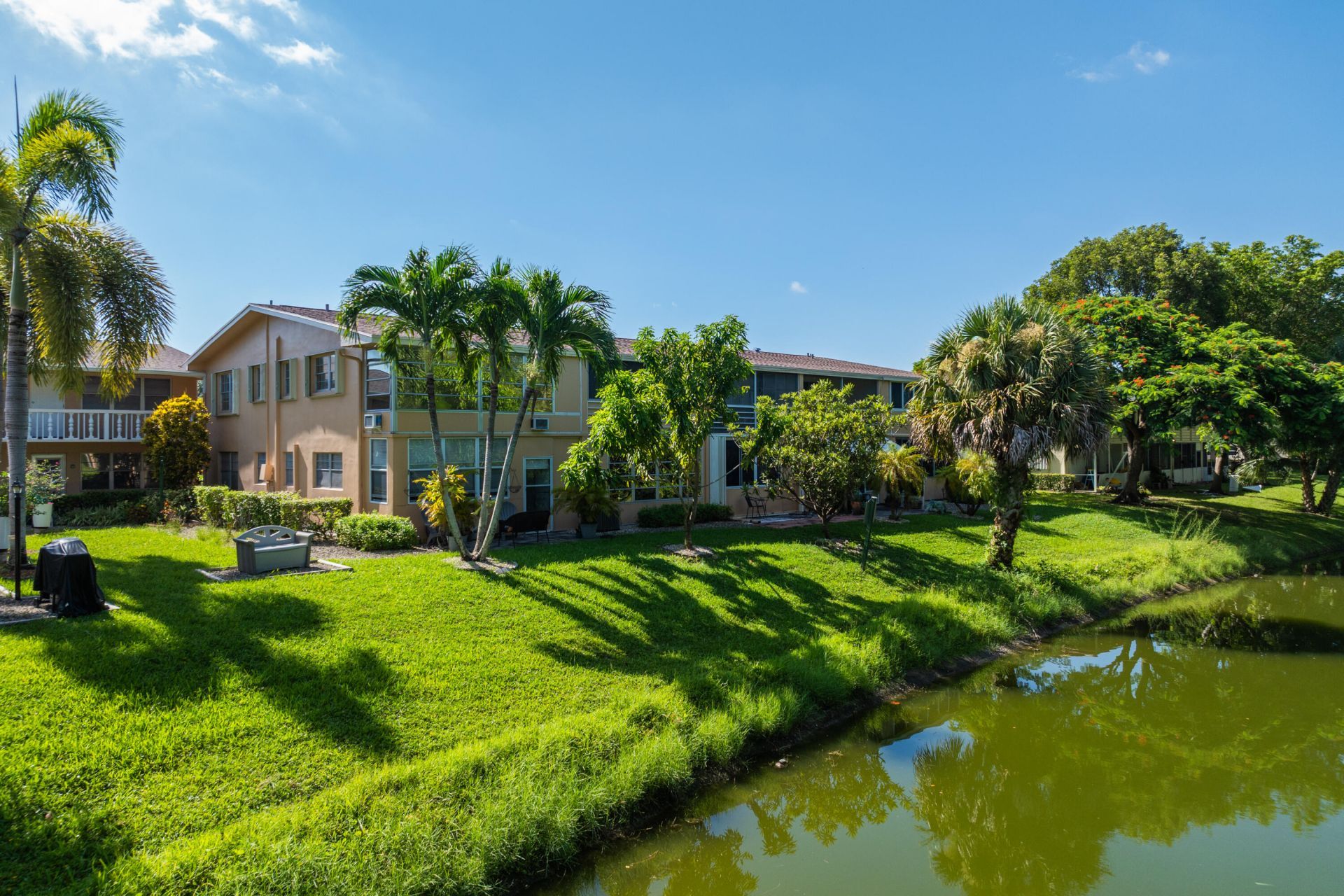 65 Camden C, West Palm Beach, FL 33417 Photo