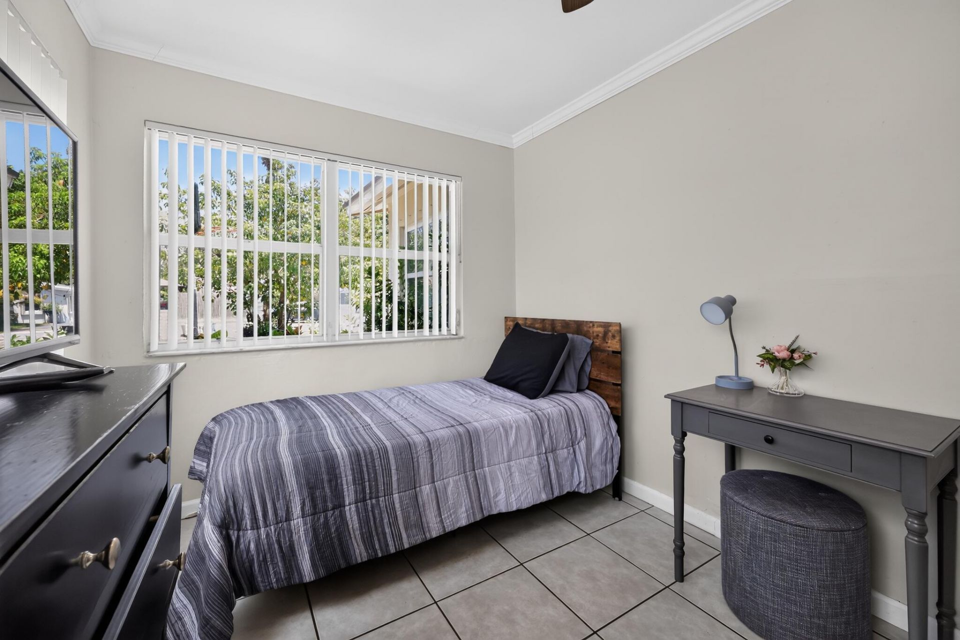 1213 14th Avenue S, Lake Worth Beach, FL 33460 Photo