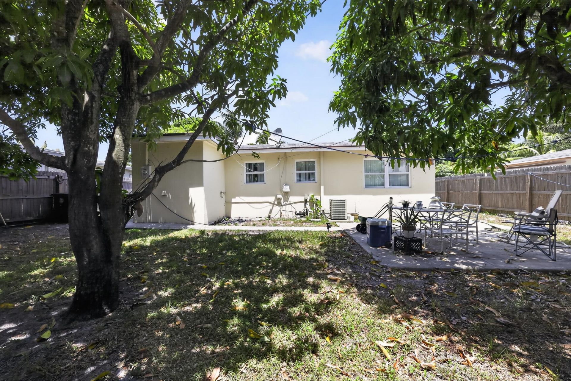 1213 14th Avenue S, Lake Worth Beach, FL 33460 Photo