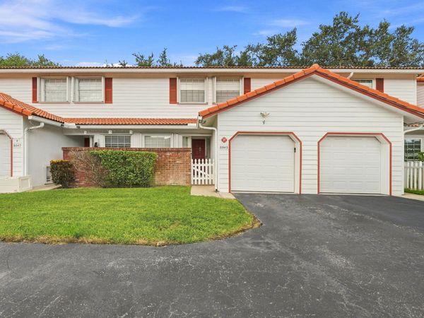8945 NW 23RD Street, Unit 8945, Coral Springs, FL 33065