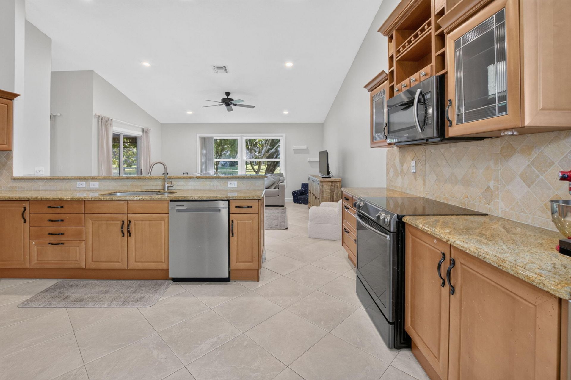 5756 Descartes Circle, Boynton Beach, FL 33472 Photo