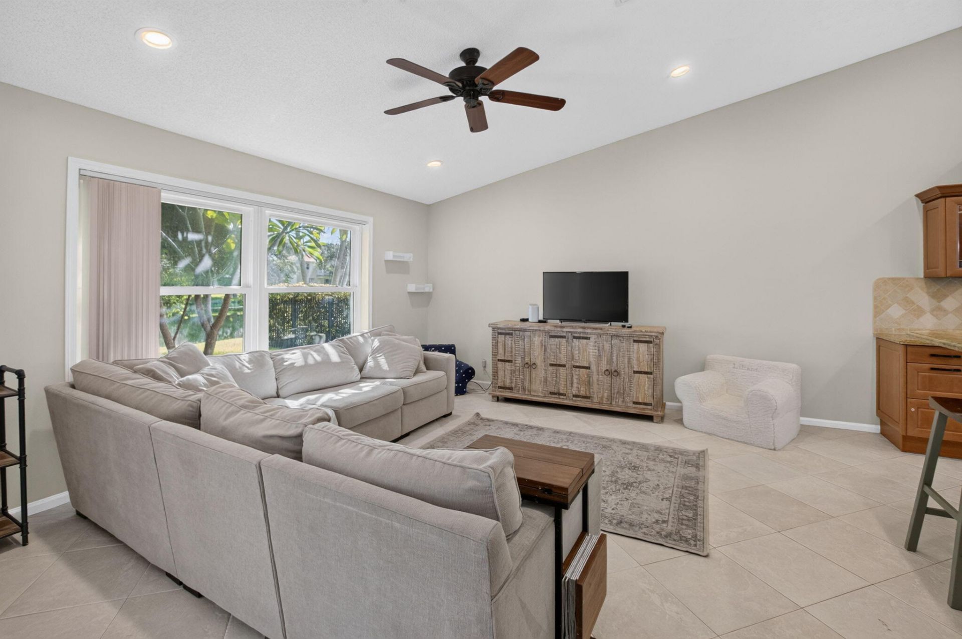 5756 Descartes Circle, Boynton Beach, FL 33472 Photo