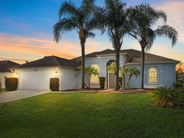 1038 SW Fisherman Avenue, Port St. Lucie, FL 34953
