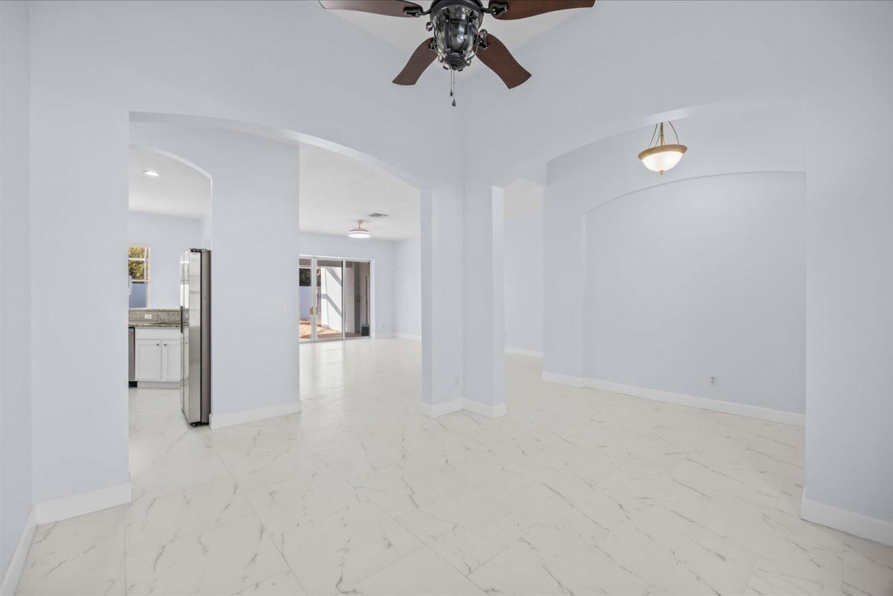 1038 SW Fisherman Avenue, Port Saint Lucie, FL 34953 Photo