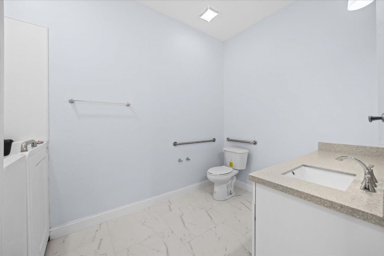 1038 SW Fisherman Avenue, Port Saint Lucie, FL 34953 Photo