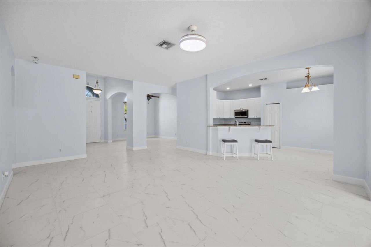 1038 SW Fisherman Avenue, Port Saint Lucie, FL 34953 Photo