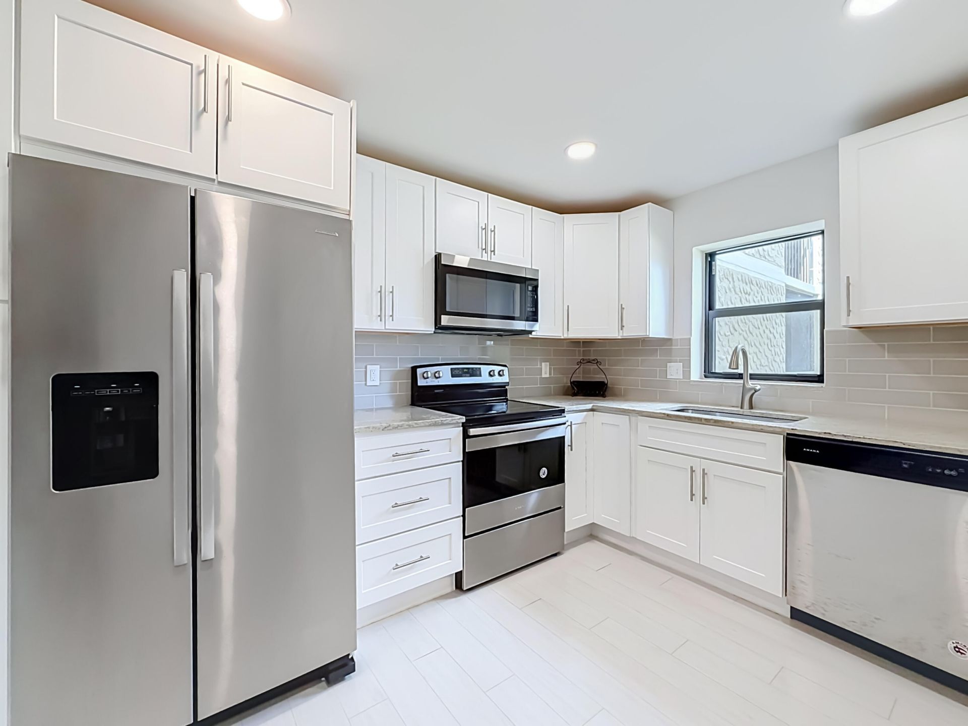 16300 Golf Club Road, Unit 201, Weston, FL 33326 Photo