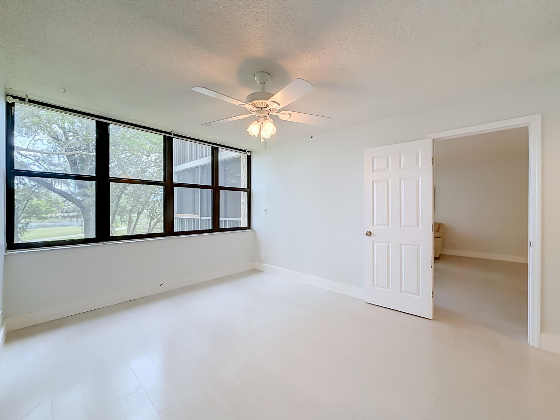 16300 Golf Club Road, Unit 201, Weston, FL 33326 Photo