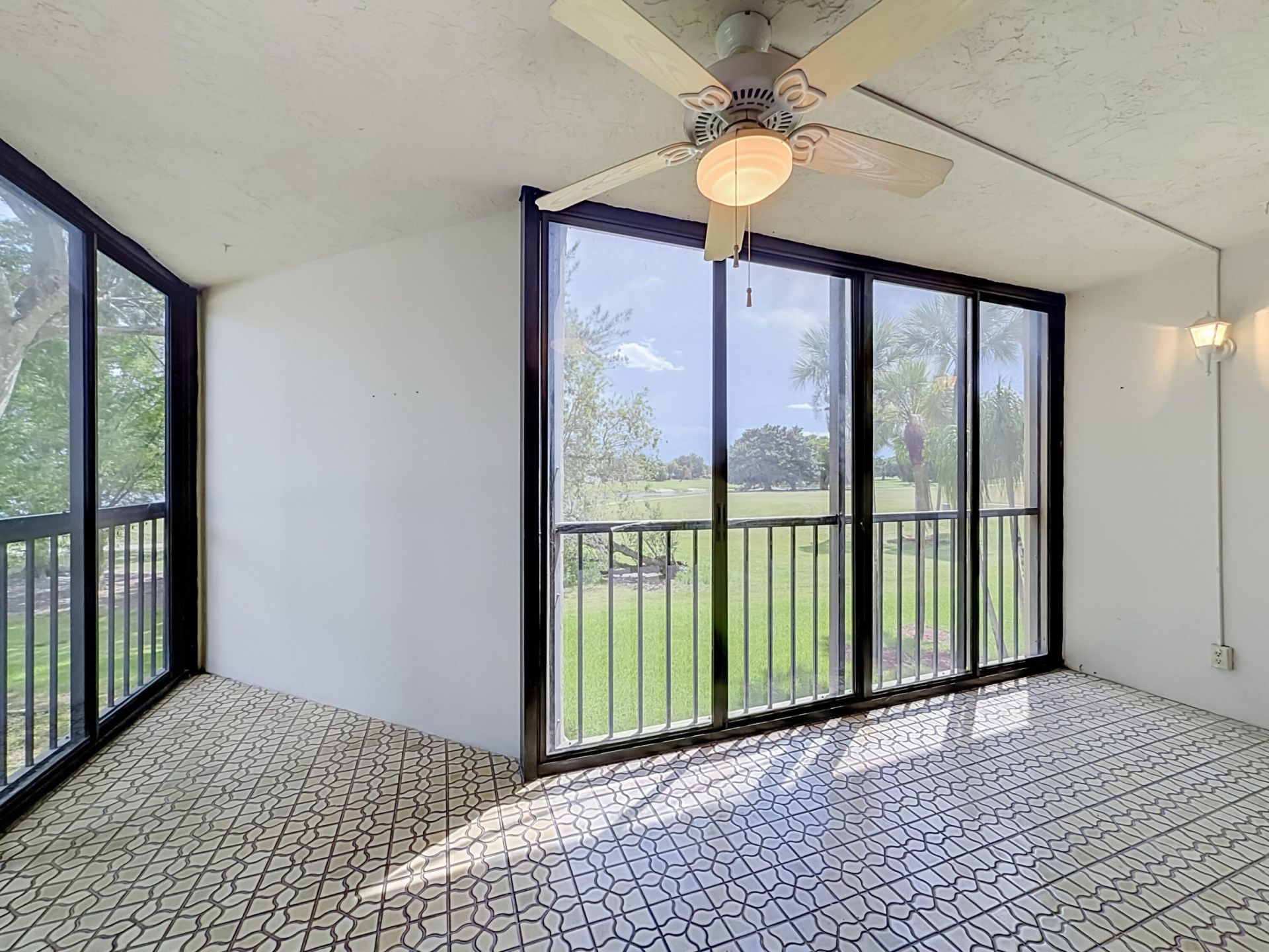 16300 Golf Club Road, Unit 201, Weston, FL 33326 Photo