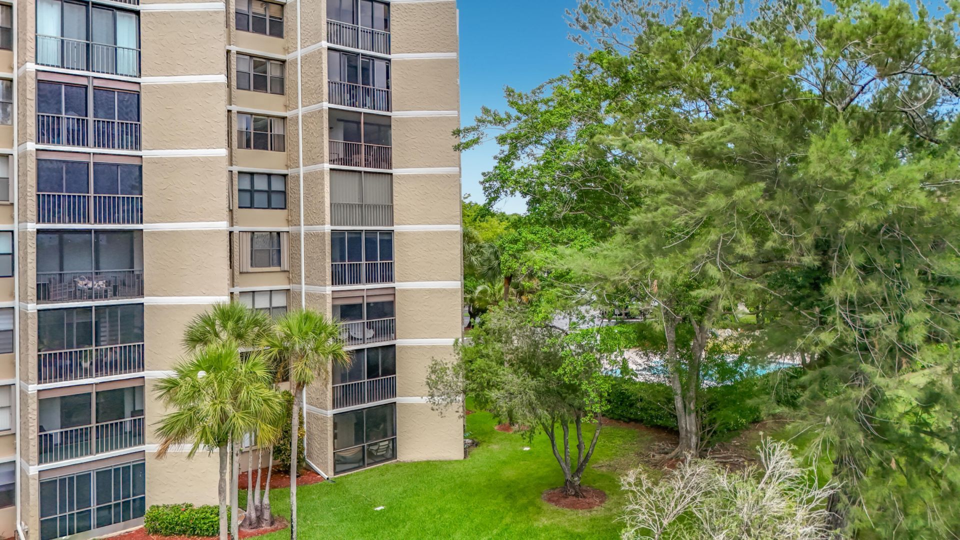 16300 Golf Club Road, Unit 201, Weston, FL 33326 Photo