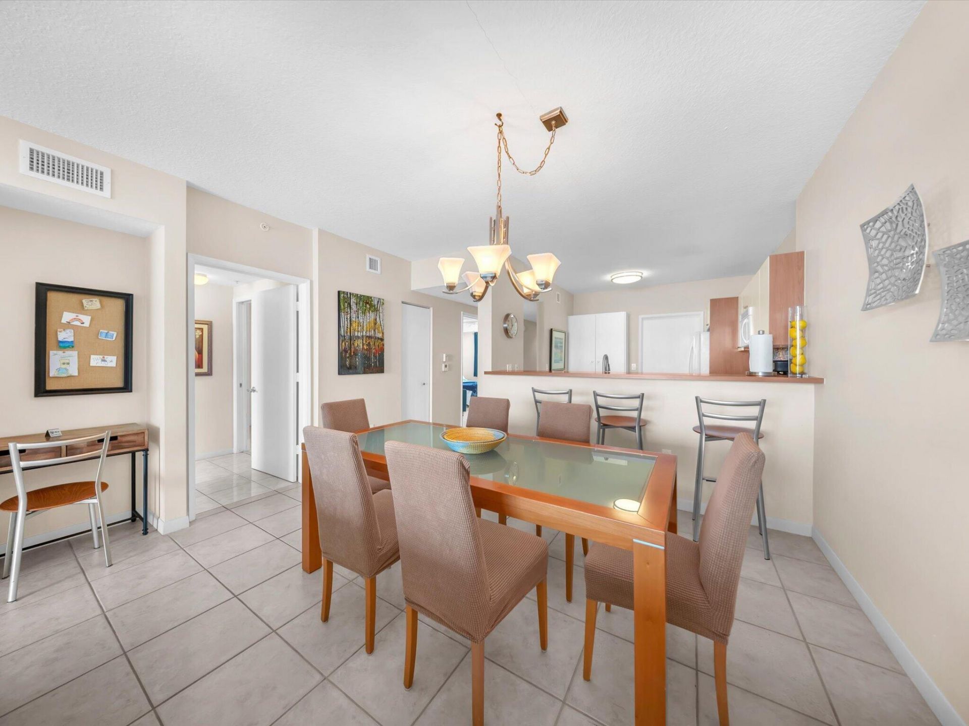 18100 N Bay Road, Unit 707, Sunny Isles Beach, FL 33160 Photo