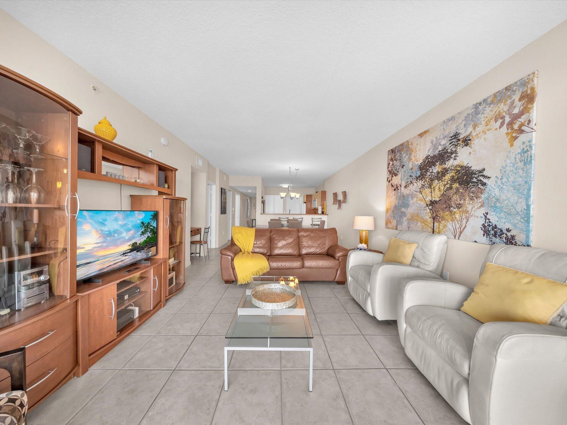 18100 N Bay Road, Unit 707, Sunny Isles Beach, FL 33160 Photo