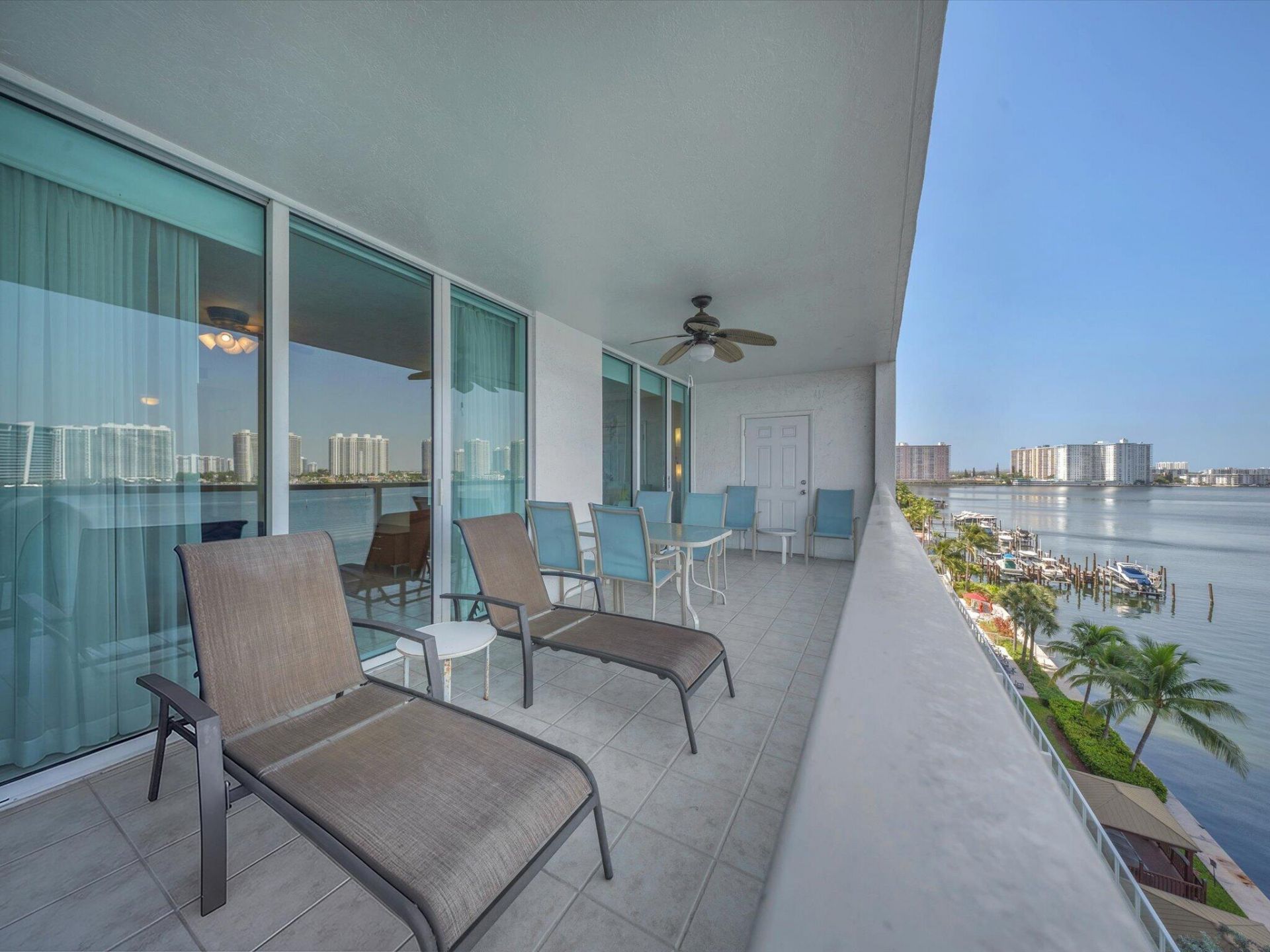 18100 N Bay Road, Unit 707, Sunny Isles Beach, FL 33160 Photo